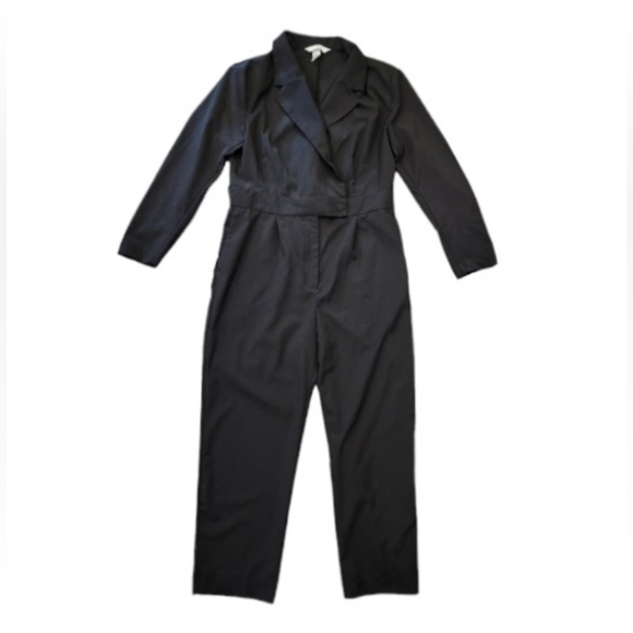 H&M Black Long Sleeve Jumpsuit with V Neck Collar Front with Separate Waist Band - Picture 2 of 5